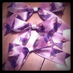 Anna and Elsa hairbows